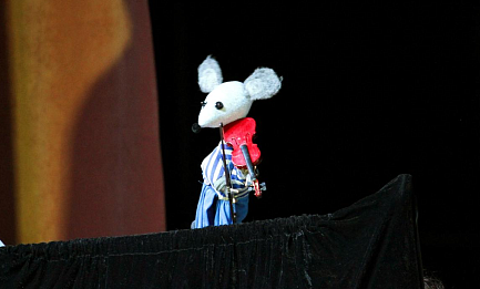 Музыкальный спектакль «Тео — театральный капитан»<br>