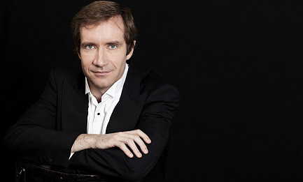 Николай Луганский, фортепиано Академический симфонический оркестр Санкт-Петербургской филармонии Дирижёр — Димитрис Ботинис 